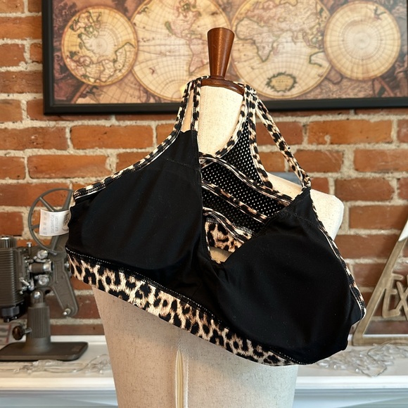 Zyia Leopard Print Sports Bra (MED) 🐆 - Picture 5 of 5
